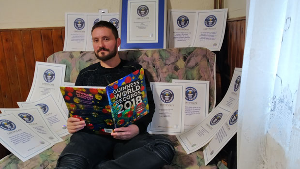 Далибор (34) је гинисов рекордер и једини  ИТ инжењер који ради у руднику: Рачунар заменио окном